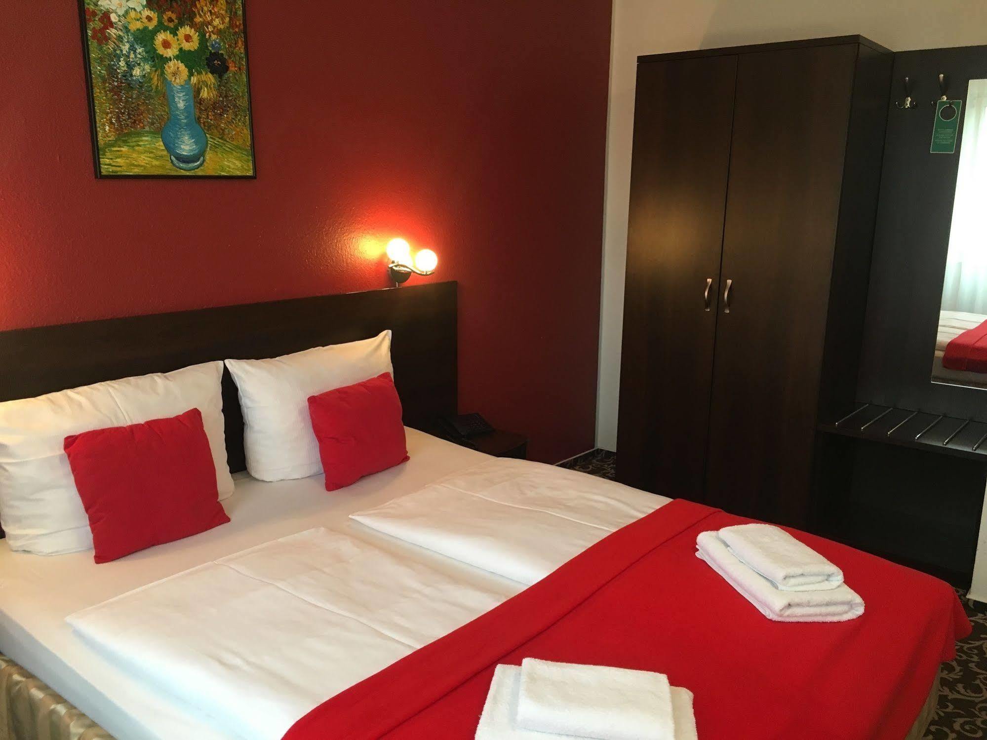 Atlas Berlin Hotel Εξωτερικό φωτογραφία