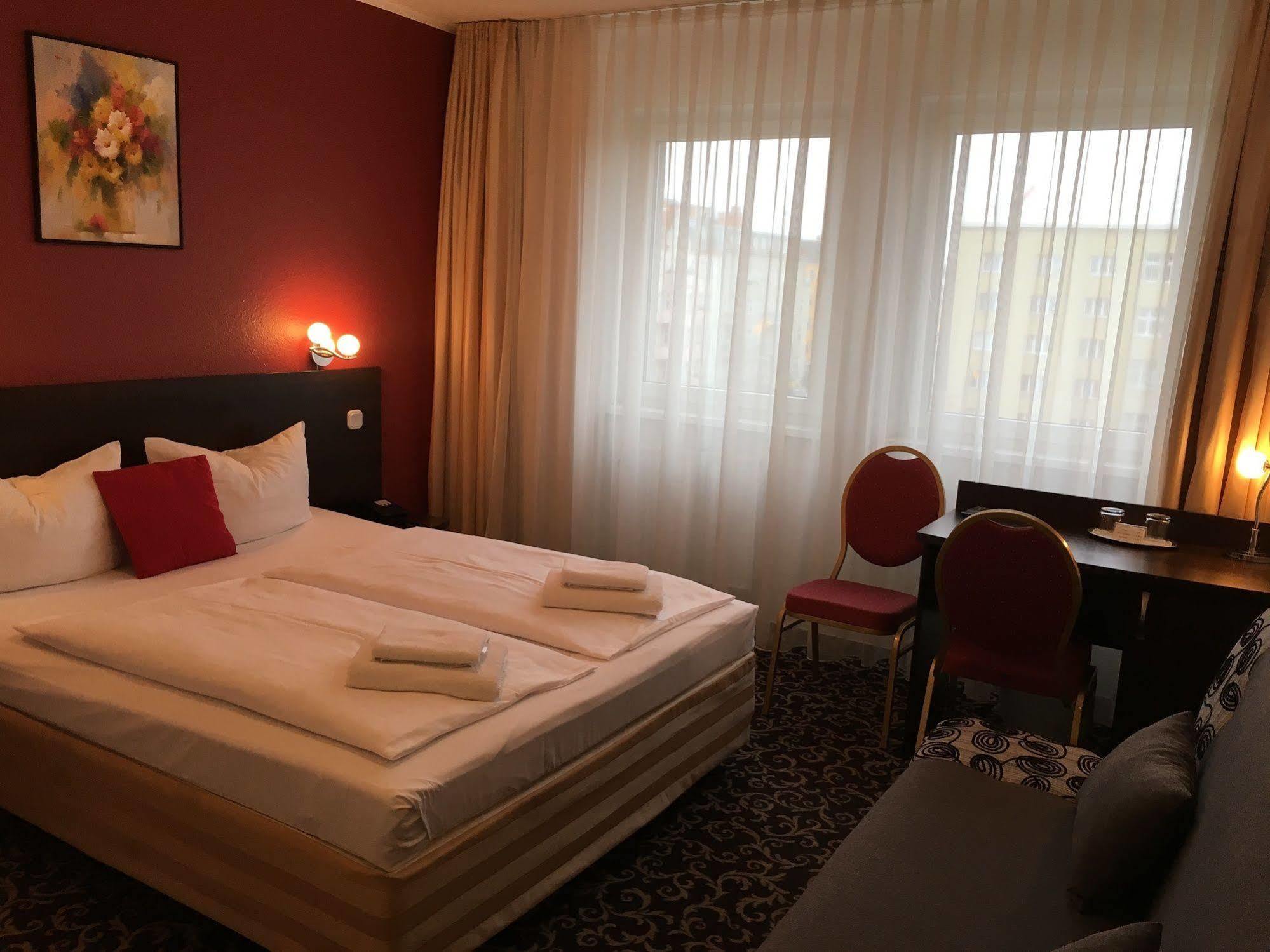 Atlas Berlin Hotel Εξωτερικό φωτογραφία